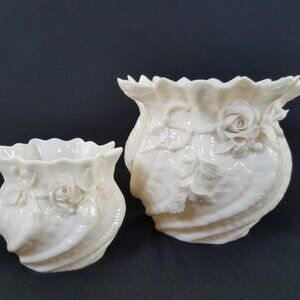 2 Belleek Irish Porcelain Vases Set Ivory 1955-1965 Delicate Floral Clovers Vtg